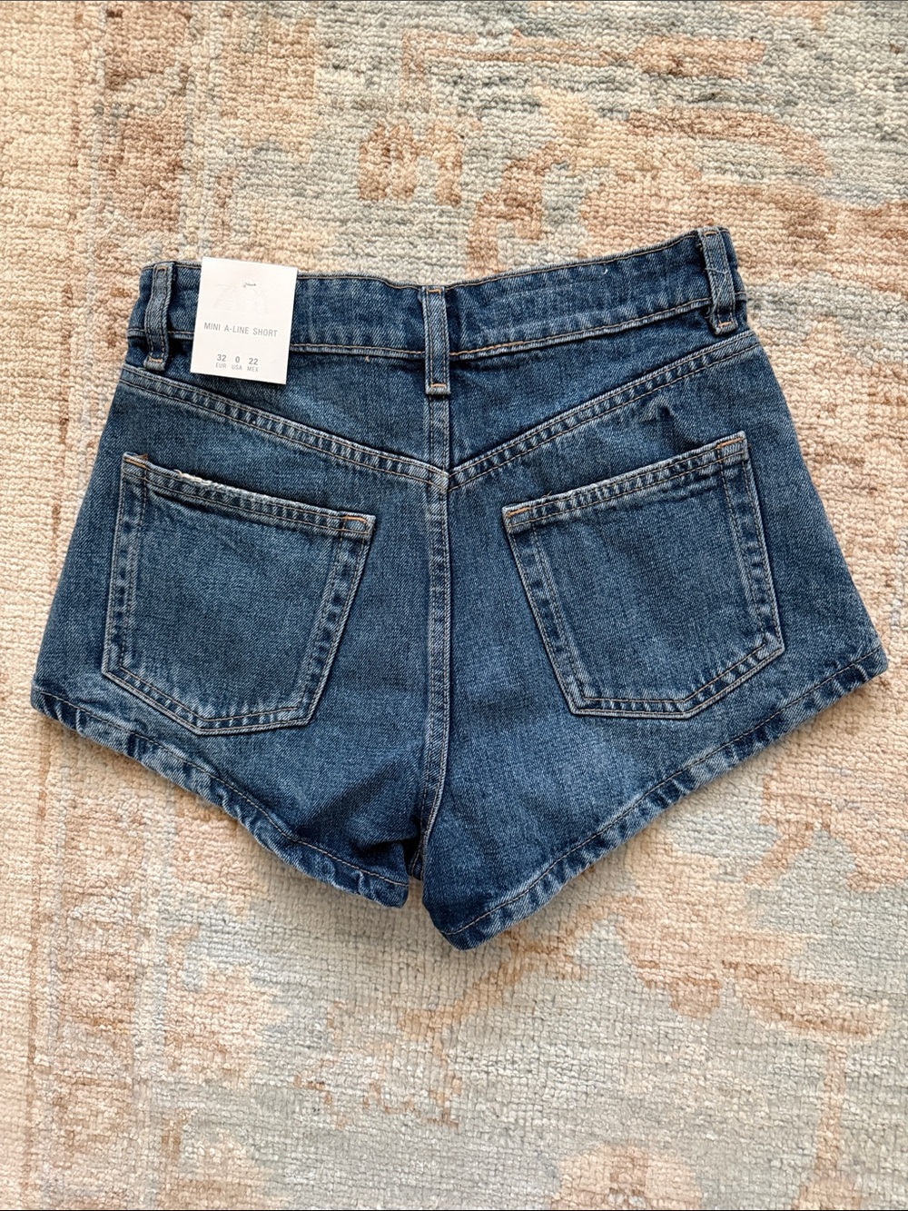 NWT ZARA Mini A Line Short Mid Rise - Picture 3 of 4